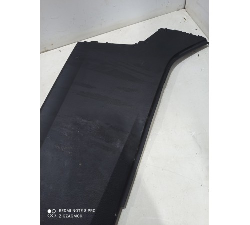 Накладка центральной консоли правая