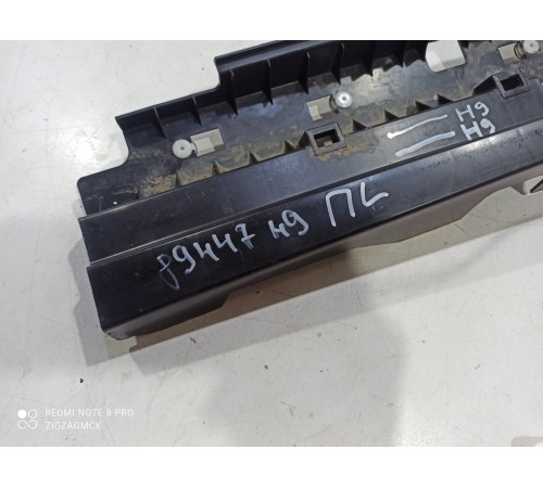 Накладка порога (передняя левая)