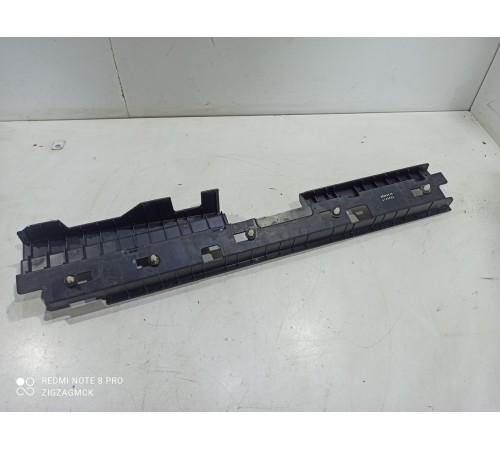 Накладка порога (передняя левая)