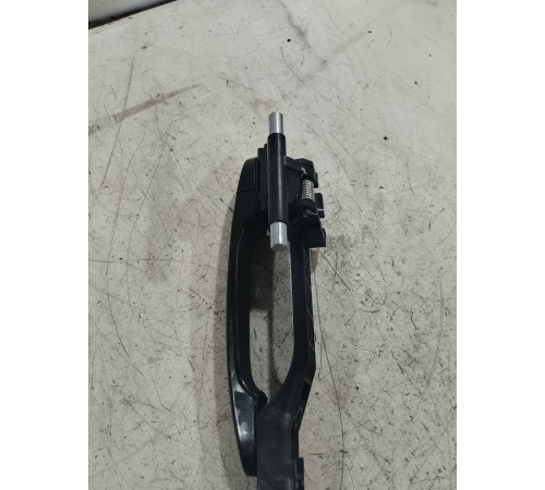 Ручка двери передняя правая