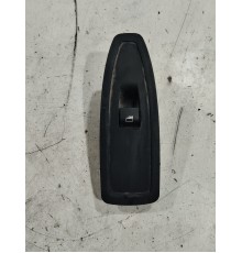 Кнопка стеклоподъемника (передняя правая)