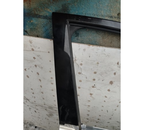 Дверь(передняя правая)