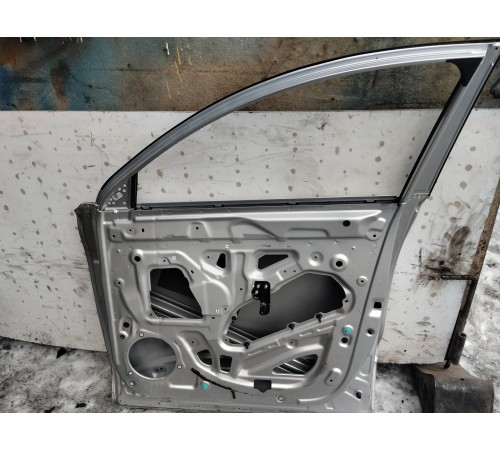 Дверь(передняя правая)