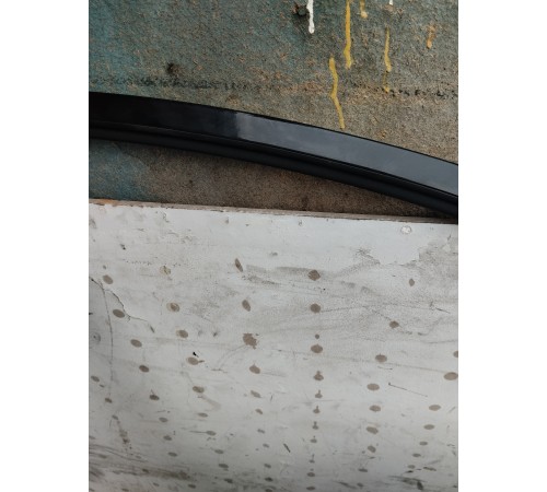 Дверь(передняя правая)