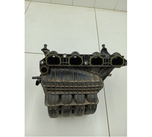 Впускной коллектор