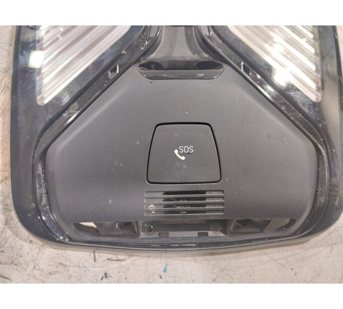 Плафон внутреннего освещения(передний)