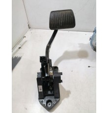 Педаль тормоза