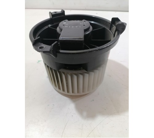 Моторчик отопителя печки