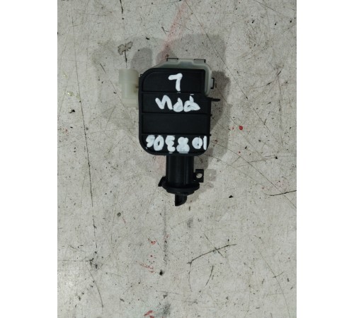 Активатор лючка бензобака левый