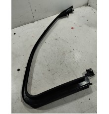 Накладка рамки стекла двери передняя правая внутренняя