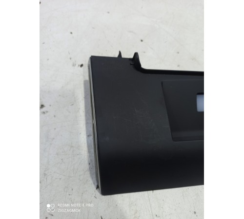 Накладка торпедо правая