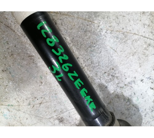 Привод (полуось) задний правый