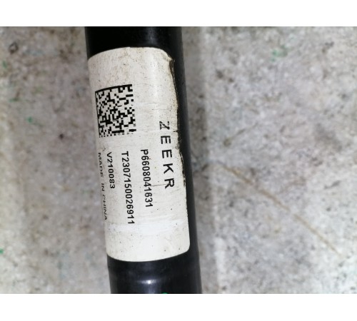 Привод (полуось) задний правый