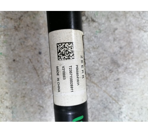 Привод (полуось) задний правый