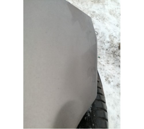 Крыло переднее правое