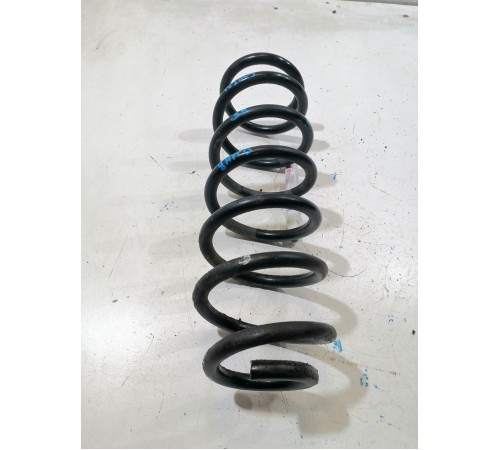  Пружина подвески задняя