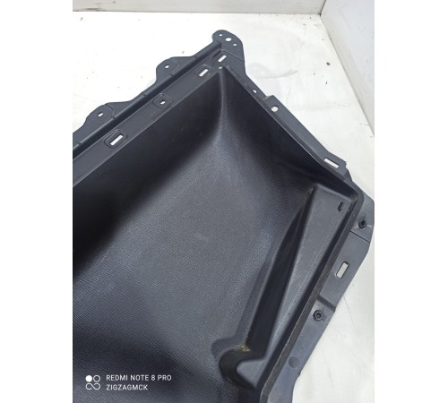 Накладка обшивки двери (передняя правая)