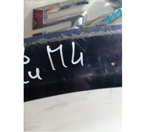 Накладка арки крыла передняя левая