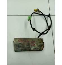 Подушка безопасности в сиденье передняя правая