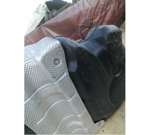 Бак топливный