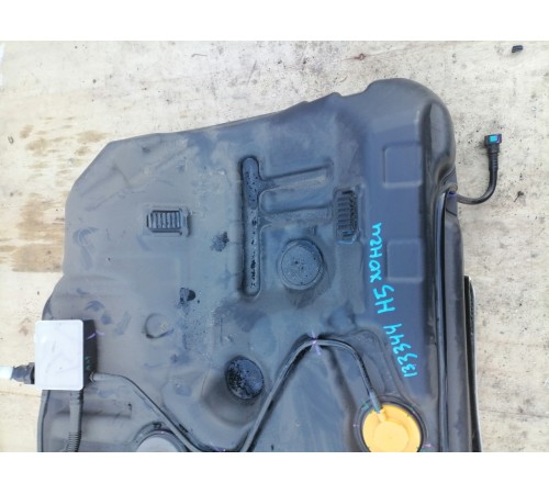 Бак топливный