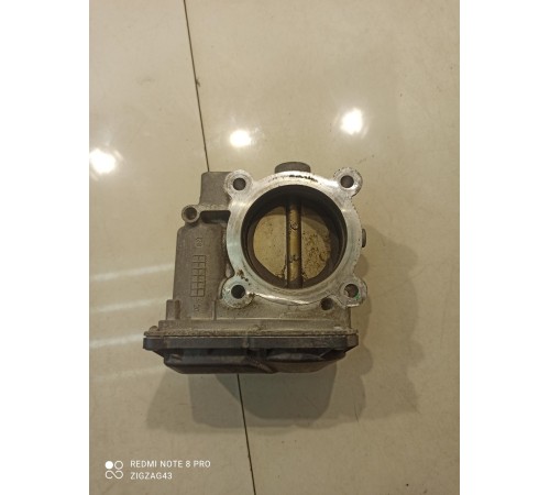 Дроссельная заслонка