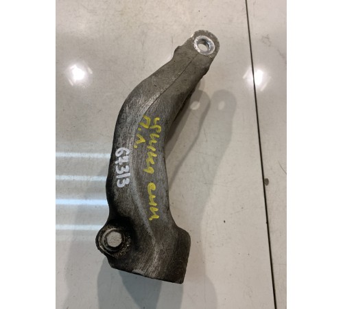 Кронштейн амортизатора (передний, левый)