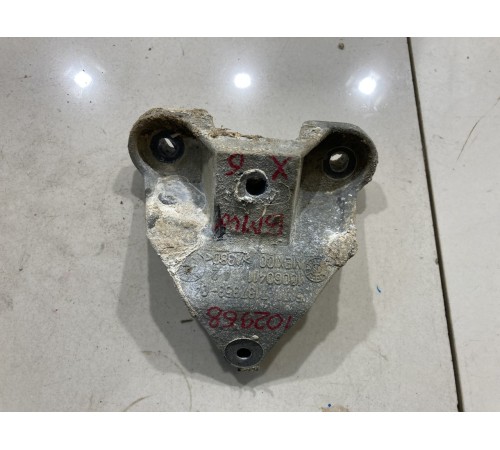 Опора рулевой колонки