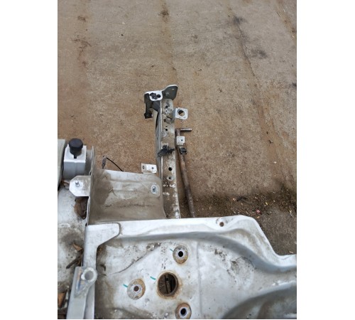 Лонжерон (четверть) передний левый