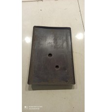 Площадка под аккумулятор (АКБ)