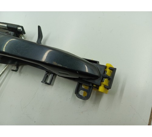 Ручка двери наружная передняя правая