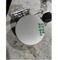 Лючок бензобака с крышкой