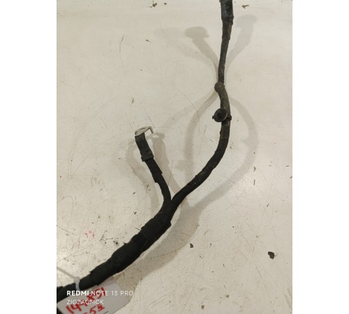 Клемма аккумулятора плюсовая