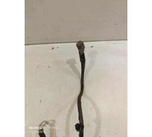 Клемма аккумулятора плюсовая