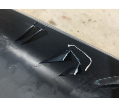 Накладка центральной консоли задняя с воздушными дефлекторами