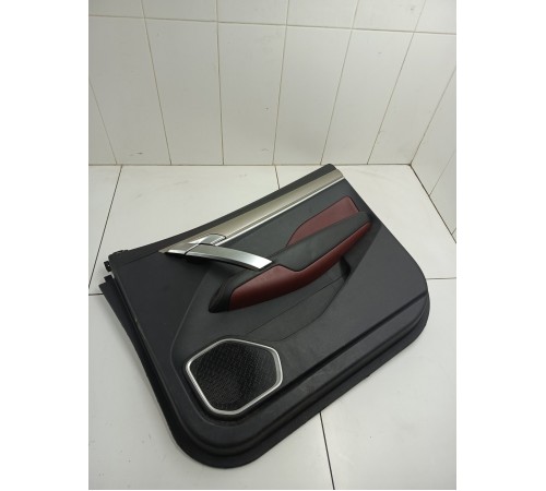 Обшивка двери передняя правая