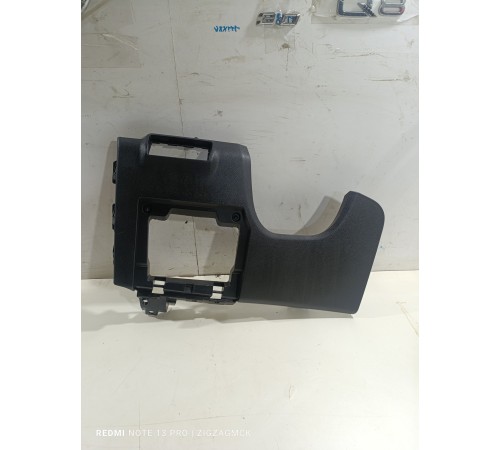 Накладка торпедо левая нижняя