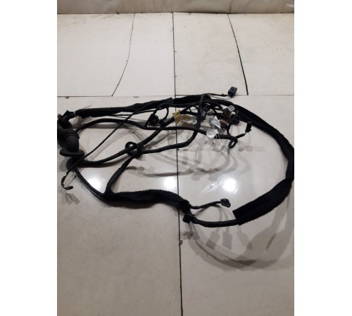 Электропроводка крышки багажника