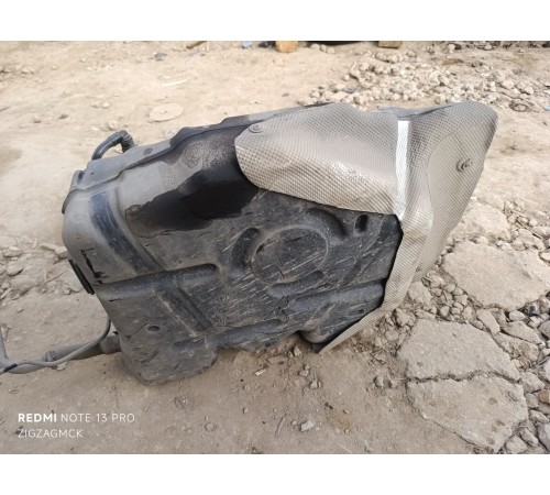 Бак топливный