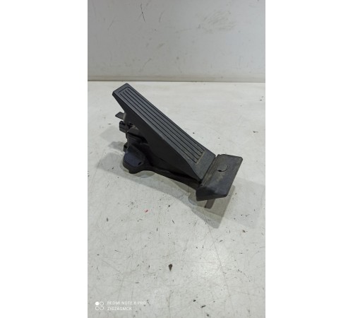 Педаль газа