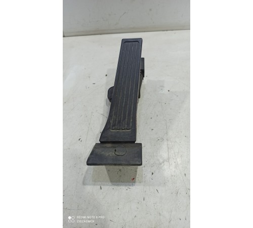 Педаль газа