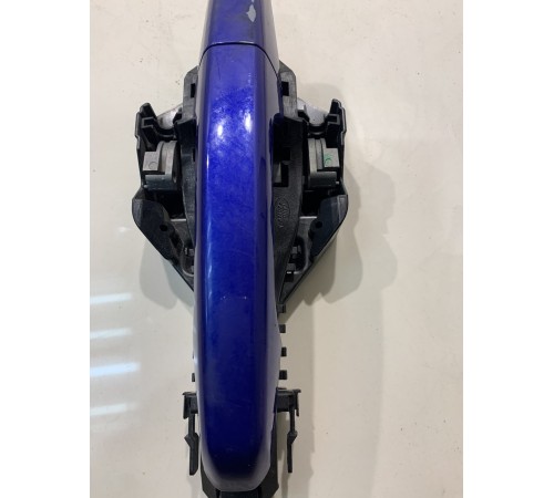 Ручка двери (задняя, правая, внешняя)