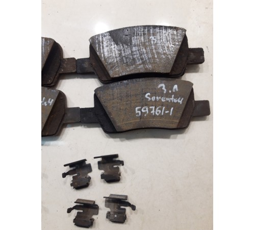 Колодки тормозные задние комплект