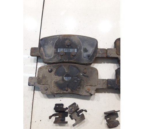 Колодки тормозные задние комплект