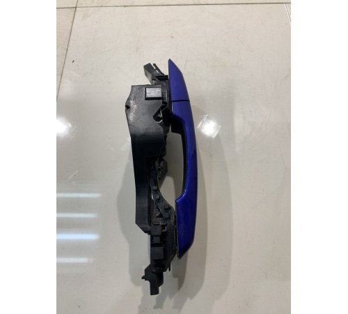 Ручка двери (задняя, правая, внешняя)