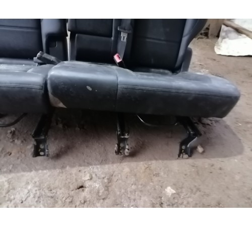 Задний ряд сидений