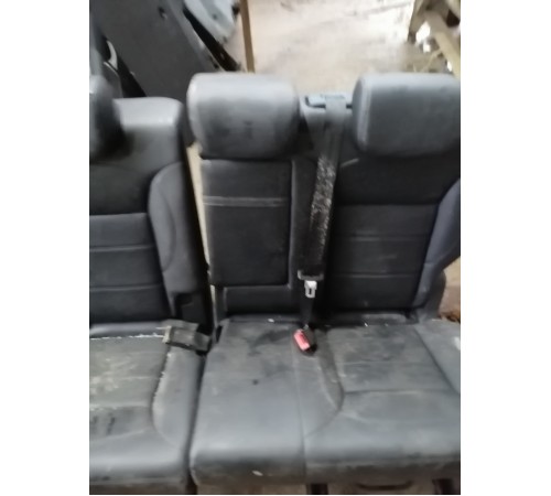 Задний ряд сидений