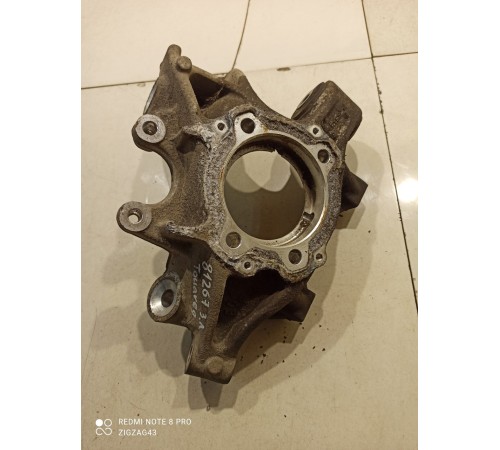 Кулак поворотный(задний левый)