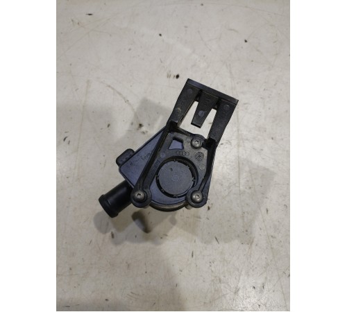 Насос водяной (помпа) электрический