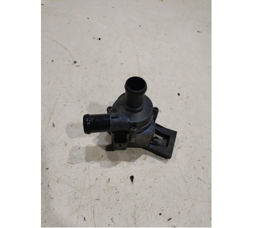 Насос водяной (помпа) электрический